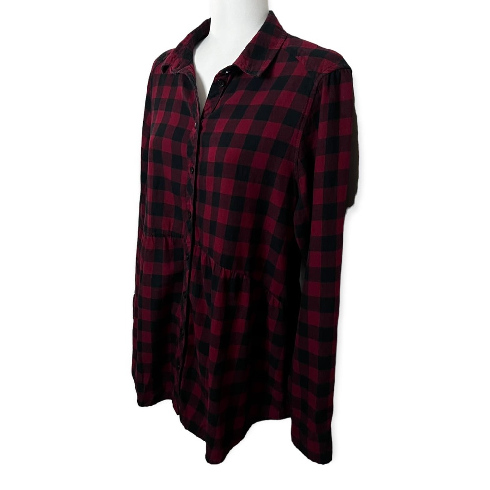 Beach Lunch Lounge Women's Red & Black Plaid Flannel Button Up Shirt Size Small - Picture 4 of 13
